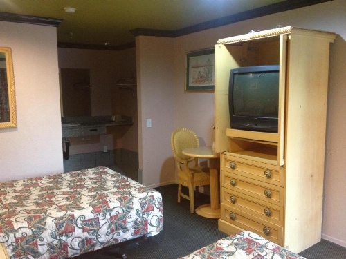 All 8 Motel image 7